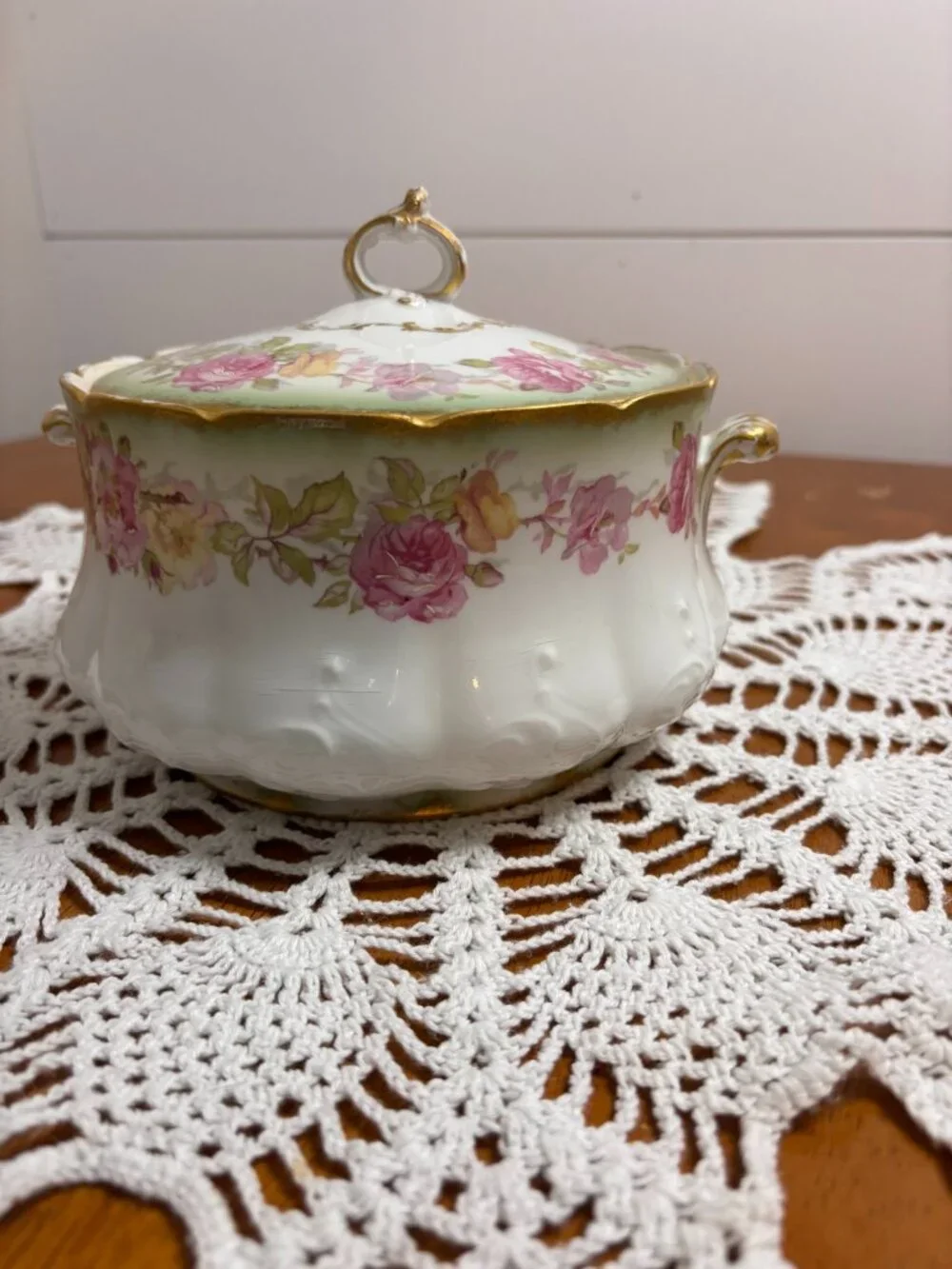 Antique GDA Limoges France Covered Round Serving Bowl Pink Rose Gold Scalloped